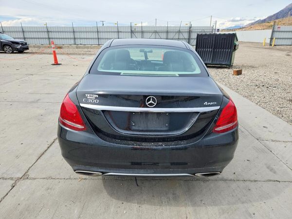 2015 MERCEDES-BENZ C