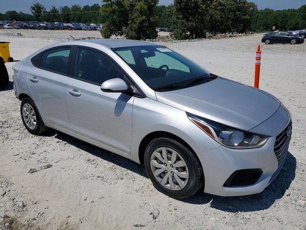 2021 HYUNDAI ACCENT