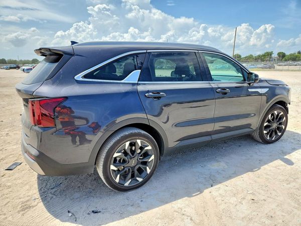 2026 KIA SORENTO EX; X-Line EX