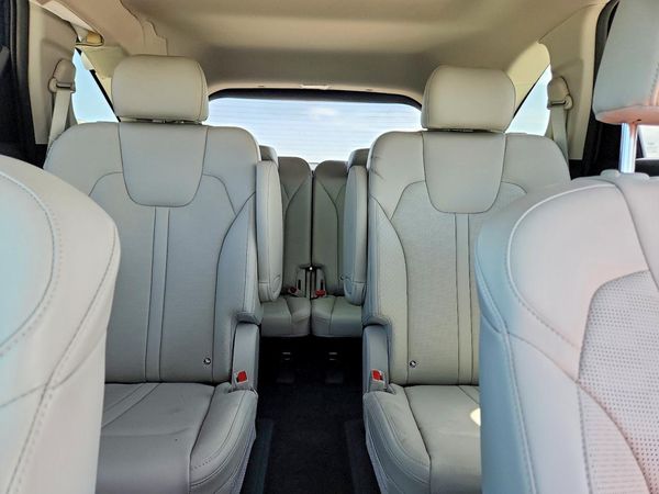 2026 KIA SORENTO EX; X-Line EX