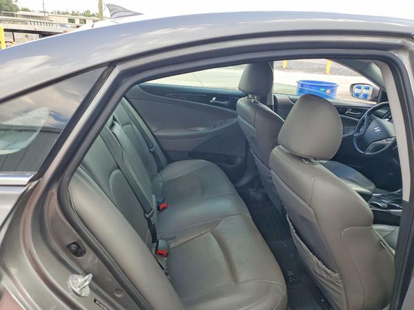 2014 HYUNDAI SONATA