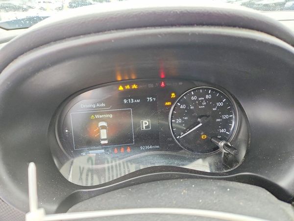2021 NISSAN KICKS
