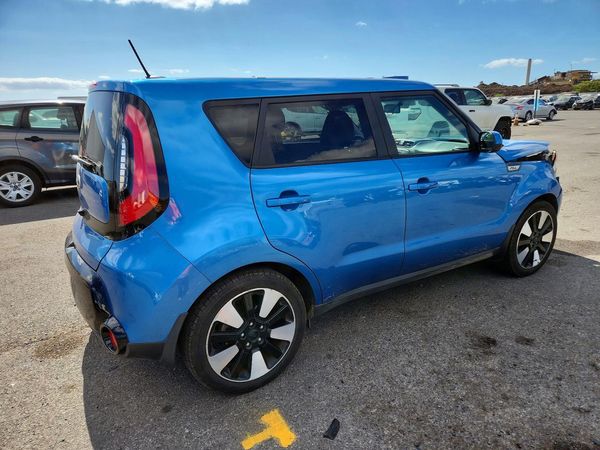 2016 KIA SOUL Exclaim