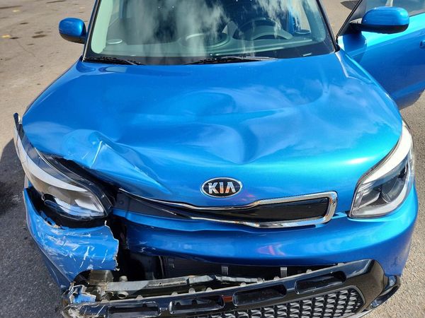 2016 KIA SOUL Exclaim