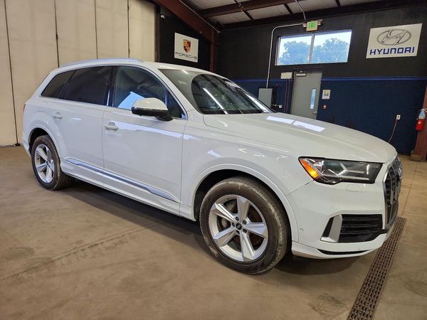 2021 AUDI Q7 quattro Premium