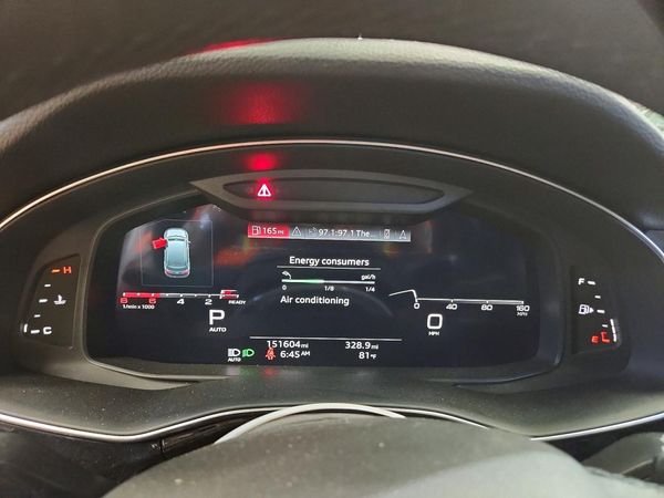2021 AUDI Q7 quattro Premium