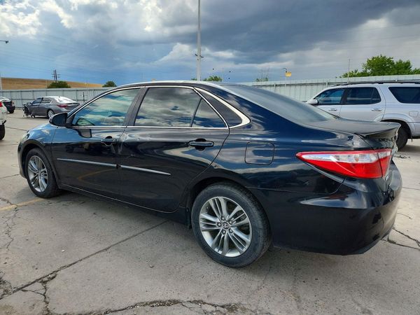 2017 TOYOTA CAMRY