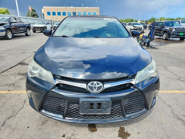 2017 TOYOTA CAMRY