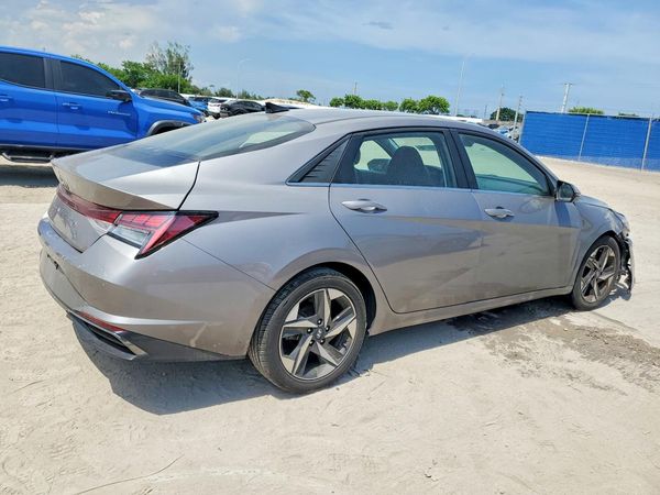 2021 HYUNDAI ELANTRA