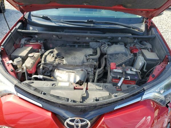 2016 TOYOTA RAV4