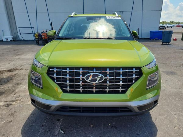 2023 HYUNDAI VENUE