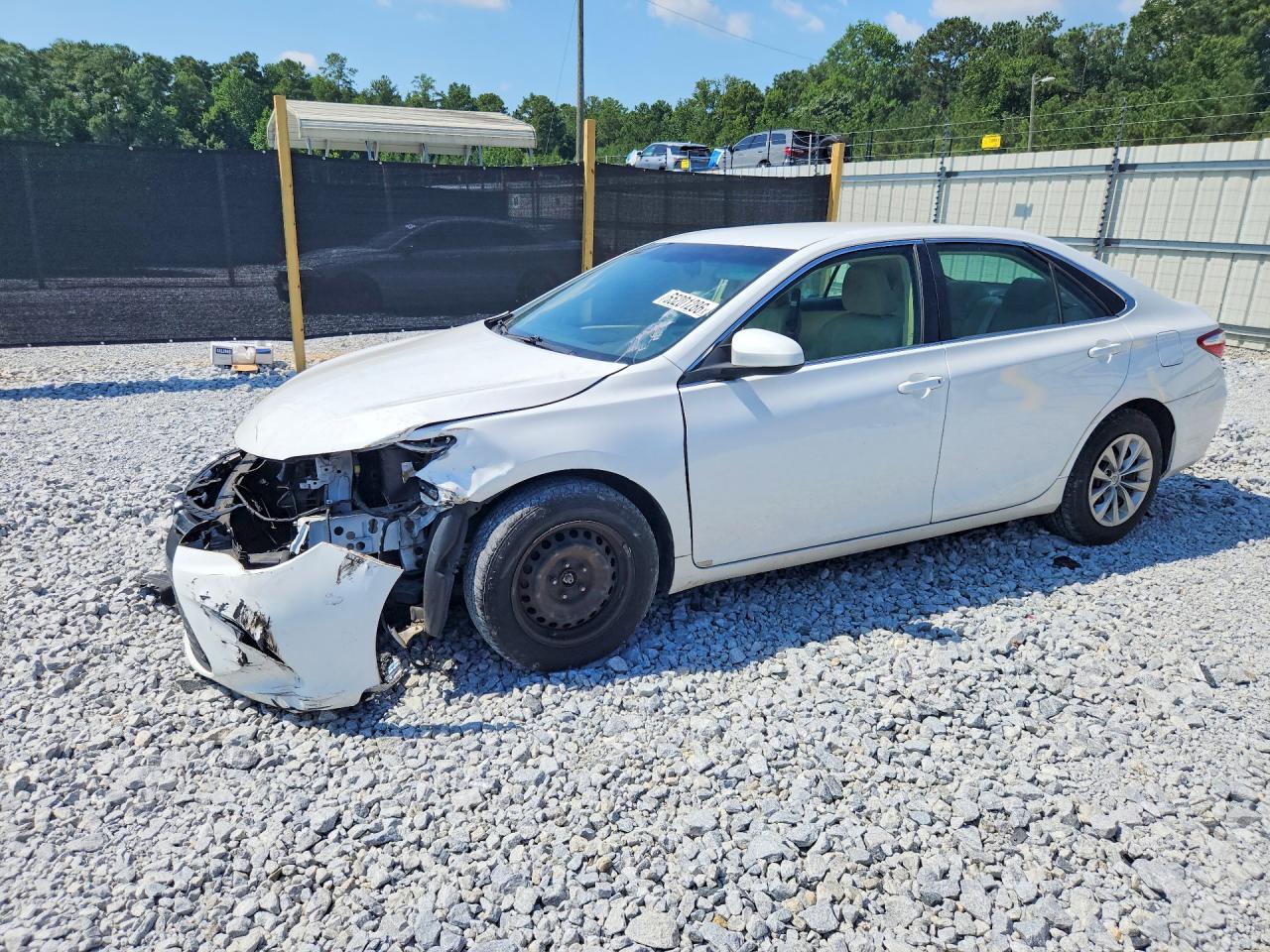 2016 TOYOTA CAMRY