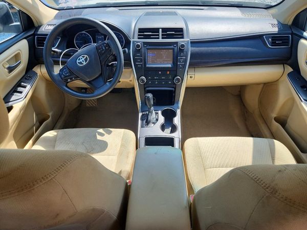 2016 TOYOTA CAMRY
