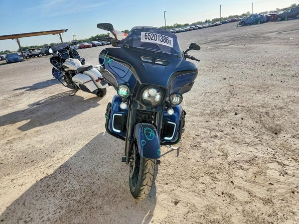2022 HARLEY-DAVIDSON FLHTK