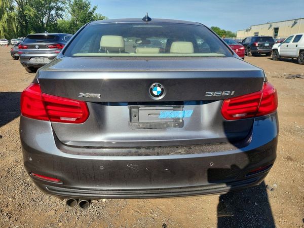 2016 BMW 328 xDrive SA
