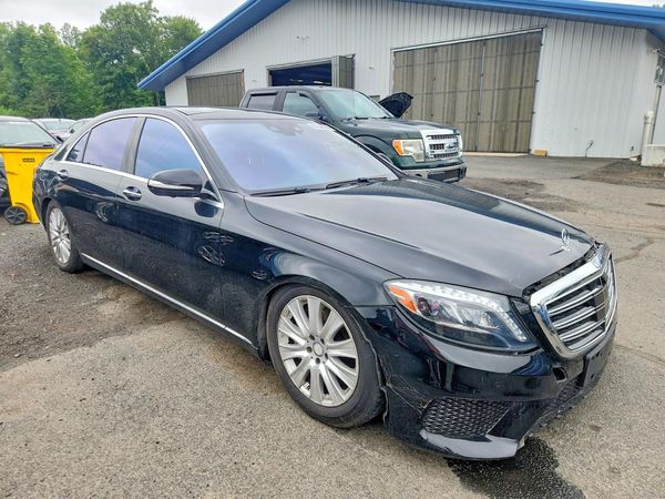 2014 MERCEDES-BENZ S-CLASS — Passenger 3/4