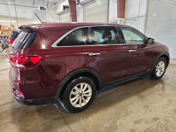 2020 KIA SORENTO L, LX, S