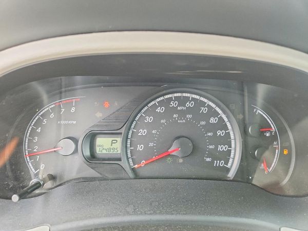 2012 TOYOTA SIENNA
