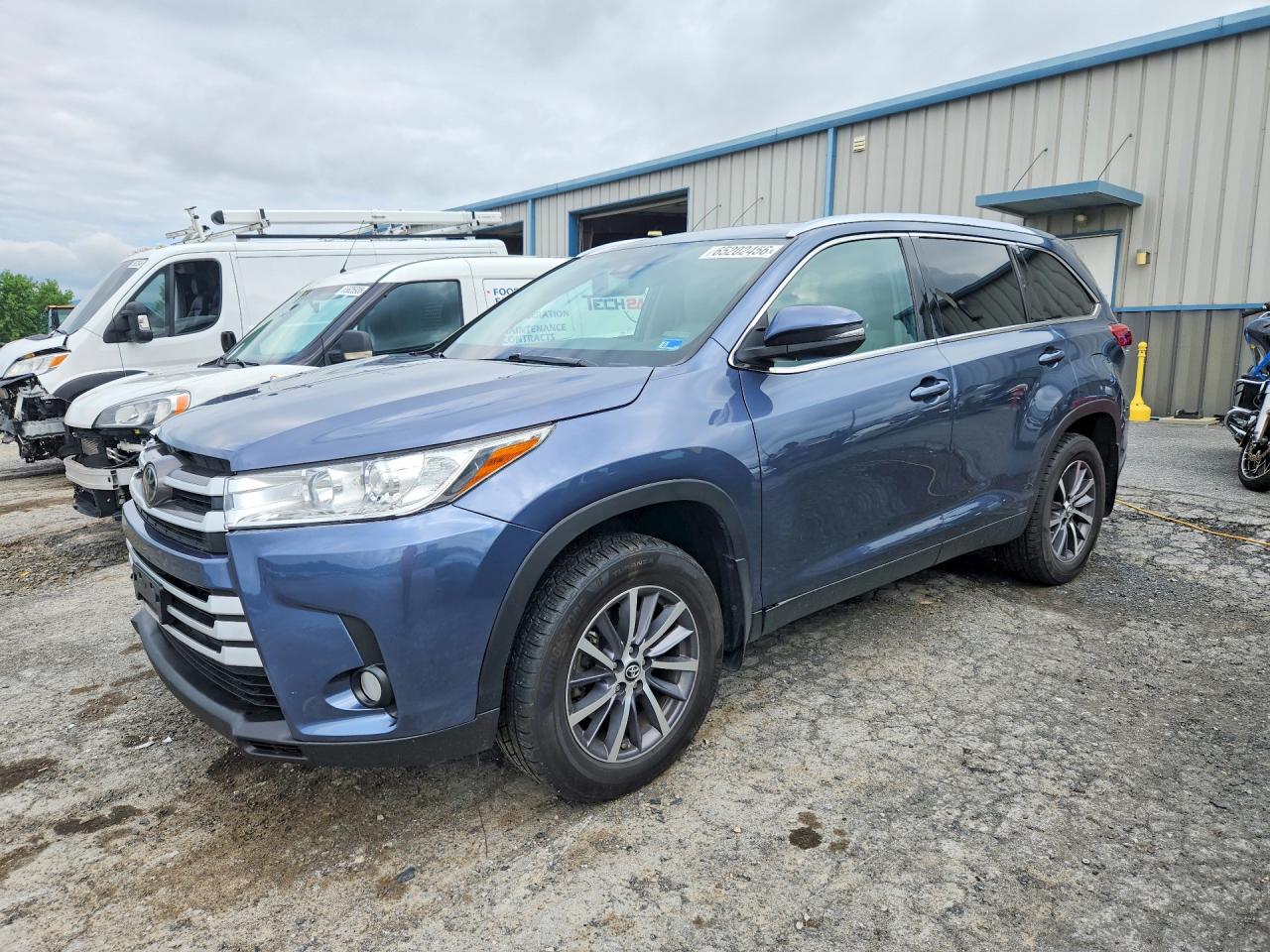 2019 TOYOTA HIGHLANDER SE/XLE