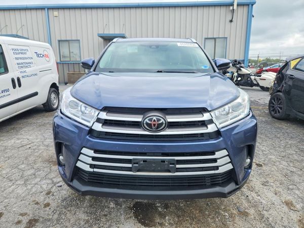2019 TOYOTA HIGHLANDER SE/XLE