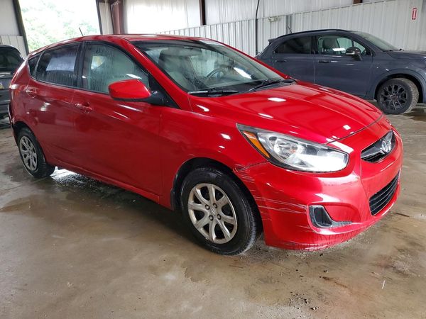 2013 HYUNDAI ACCENT