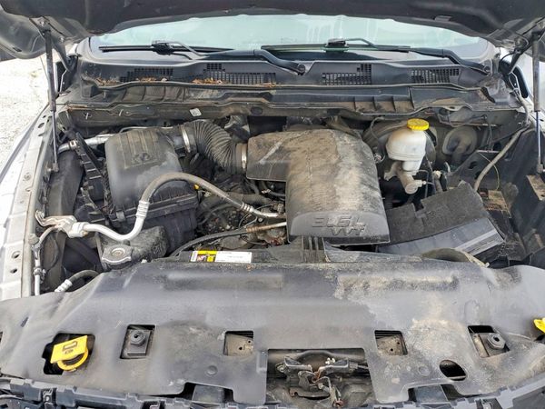 2021 RAM 1500 CLASSIC — Engine bay