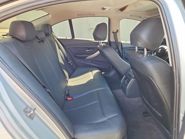 2014 BMW 320 SA