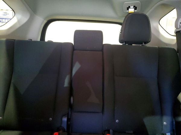 2015 TOYOTA RAV4 XLE (M Grade)