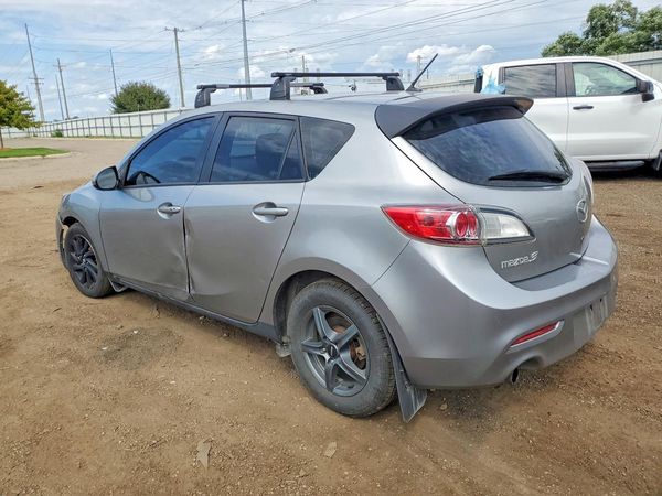 2013 MAZDA 3