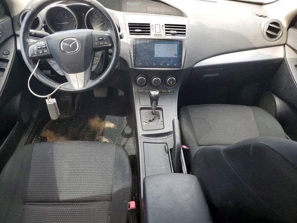 2013 MAZDA 3