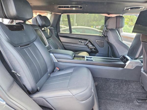 2025 LAND ROVER RANGE ROVER SV