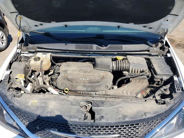 2017 CHRYSLER PACIFICA