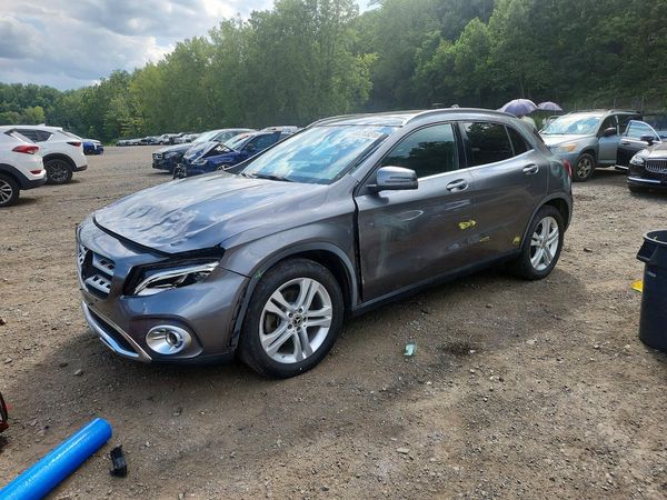 2020 MERCEDES-BENZ GLA GLA250-4M
