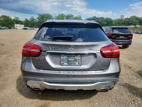 2020 MERCEDES-BENZ GLA GLA250-4M