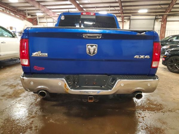 2015 RAM 1500 SLT — DIRR