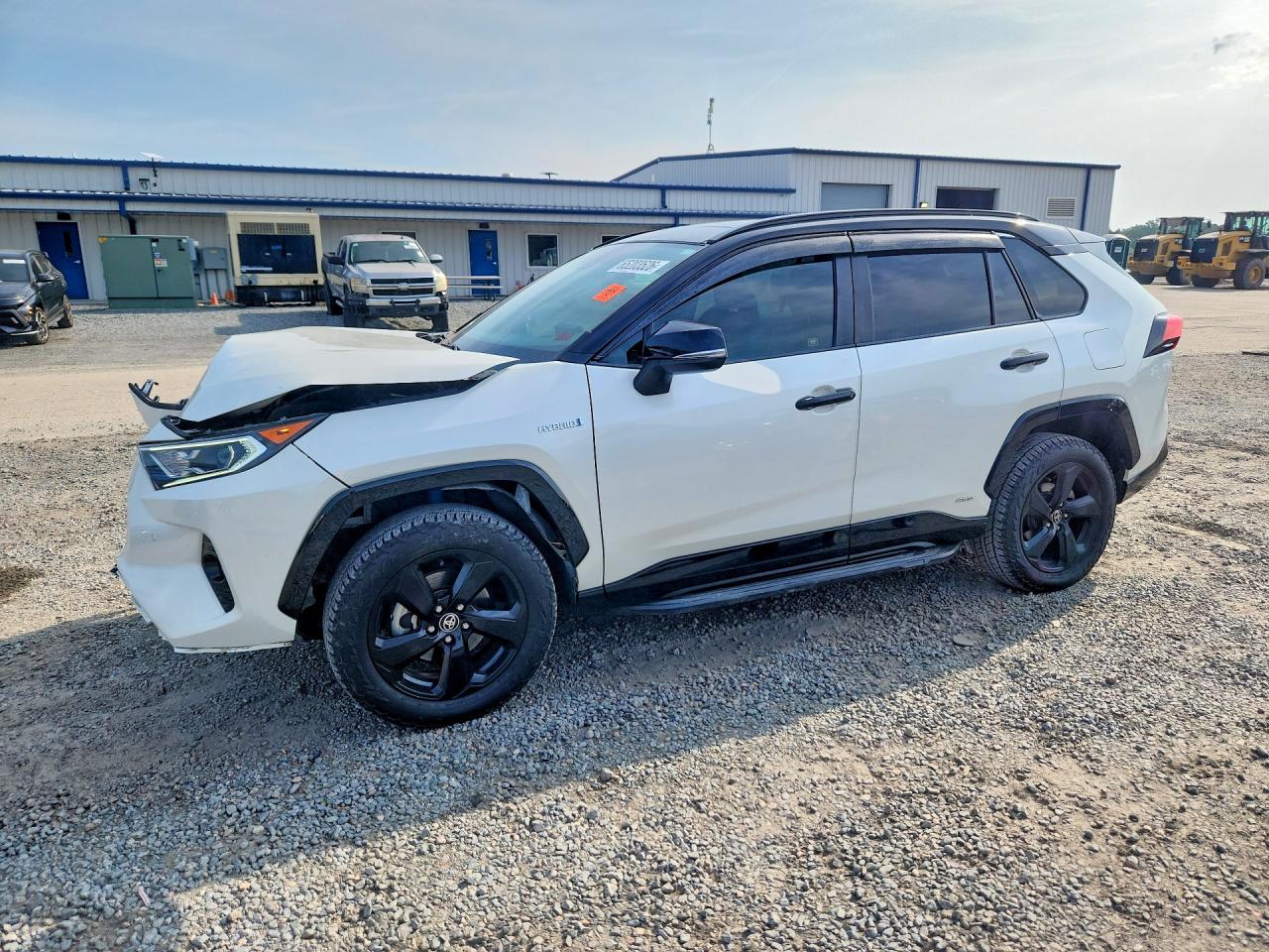 2020 TOYOTA RAV4 XSE HV