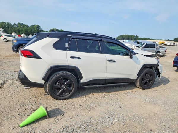 2020 TOYOTA RAV4 XSE HV