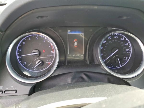 2018 TOYOTA CAMRY