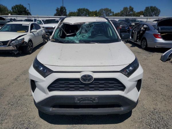 2019 TOYOTA RAV4