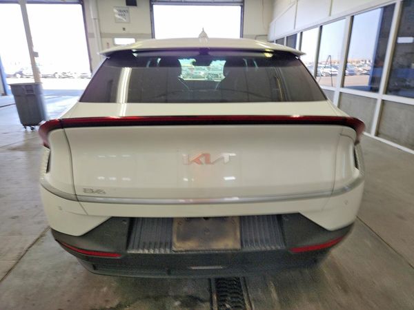 2024 KIA EV6