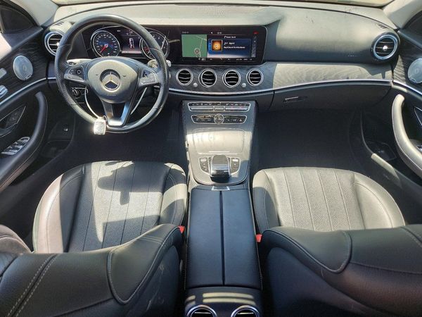 2018 MERCEDES-BENZ E E300