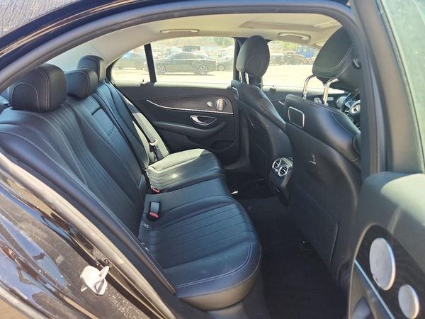 2018 MERCEDES-BENZ E E300