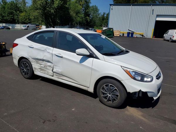 2017 HYUNDAI ACCENT SE Base