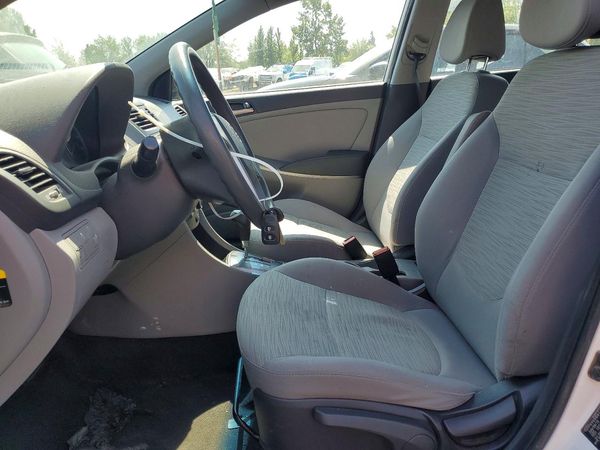 2017 HYUNDAI ACCENT SE Base