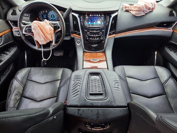 2016 CADILLAC ESCALADE