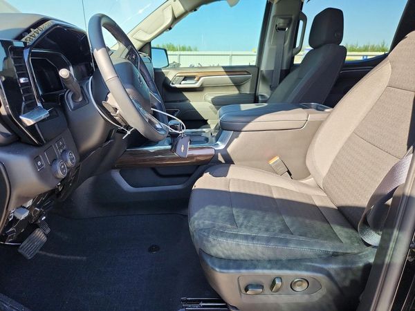 2026 CHEVROLET SILVERADO RST — DENT