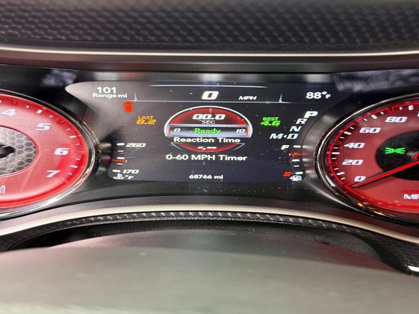 2016 DODGE CHARGER SRT Hellcat