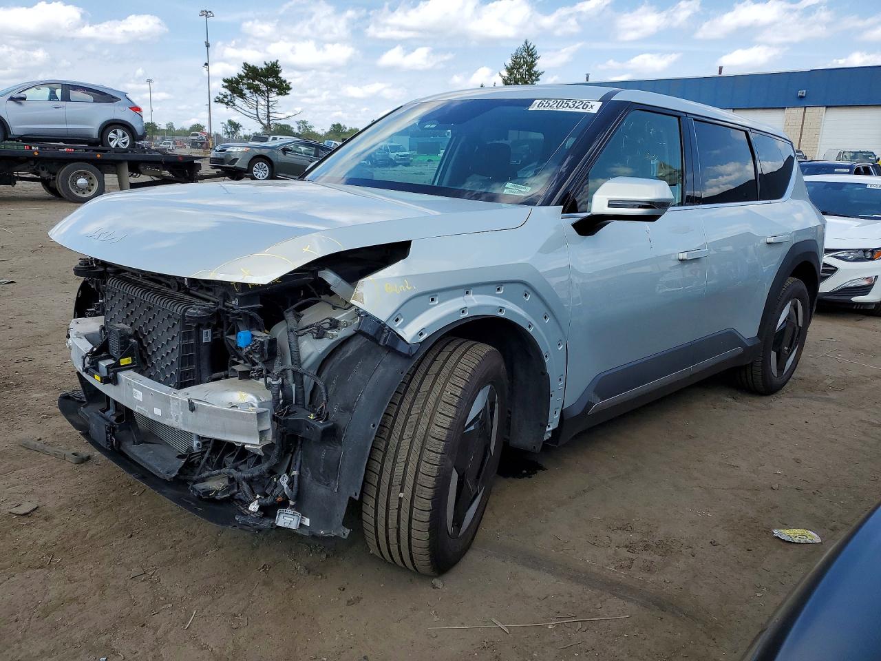 2024 KIA EV9 Light