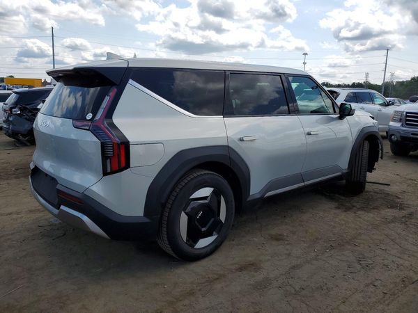 2024 KIA EV9 Light