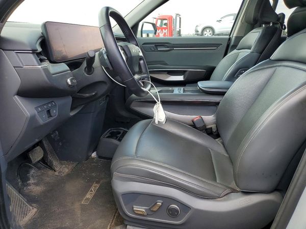 2024 KIA EV9 Light